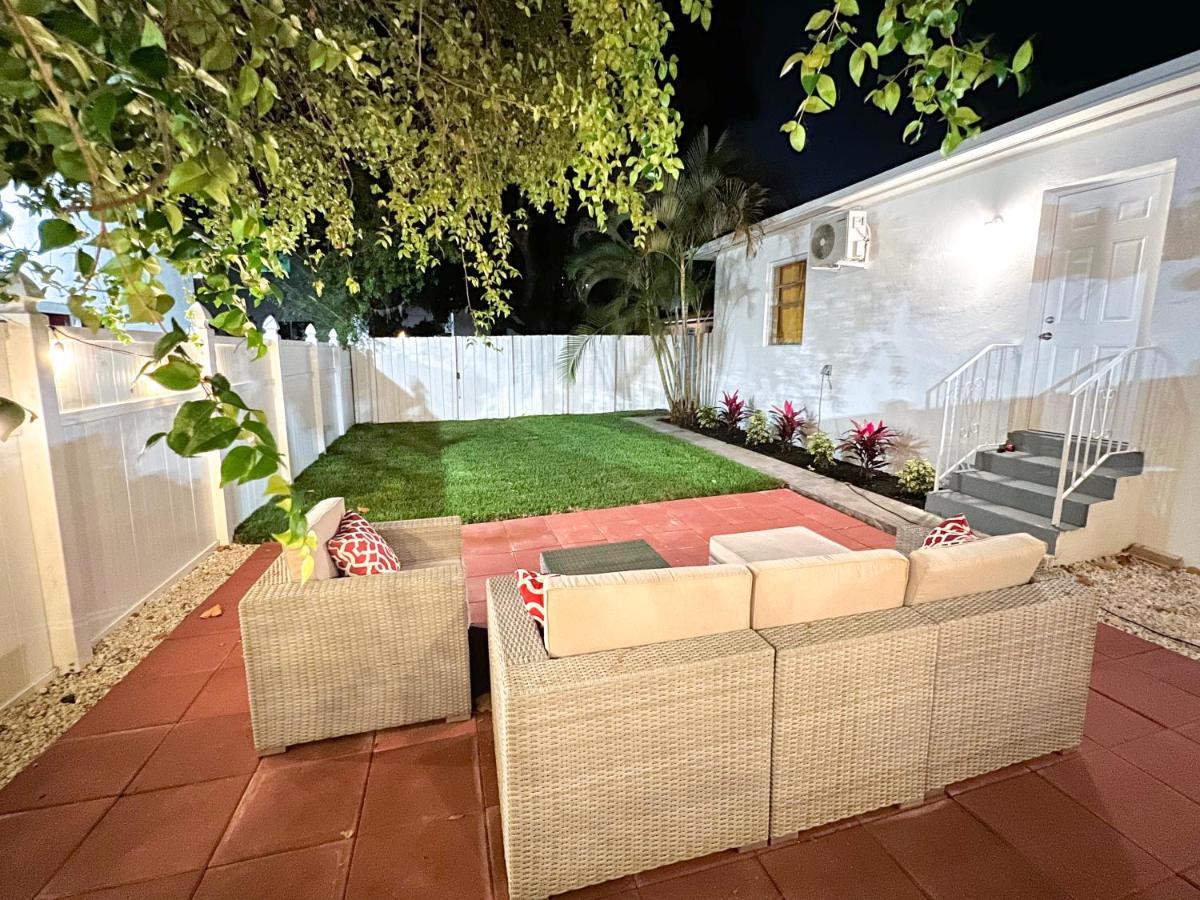 Beautiful Casita With King Bed And Private Patio Close To Calle 8, Mia Airport, Coral Gables Miami Extérieur photo